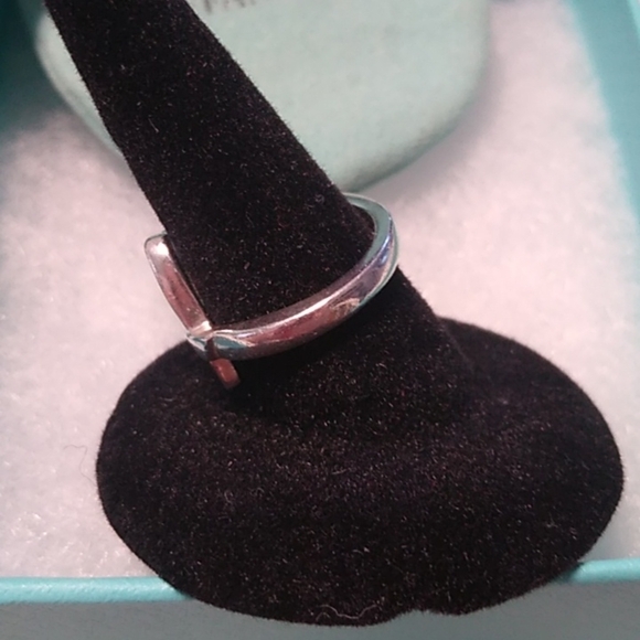 Tiffany & Co. Paloma Picasso Loving Heart Ring, 925, size 4.5 - Picture 7 of 9